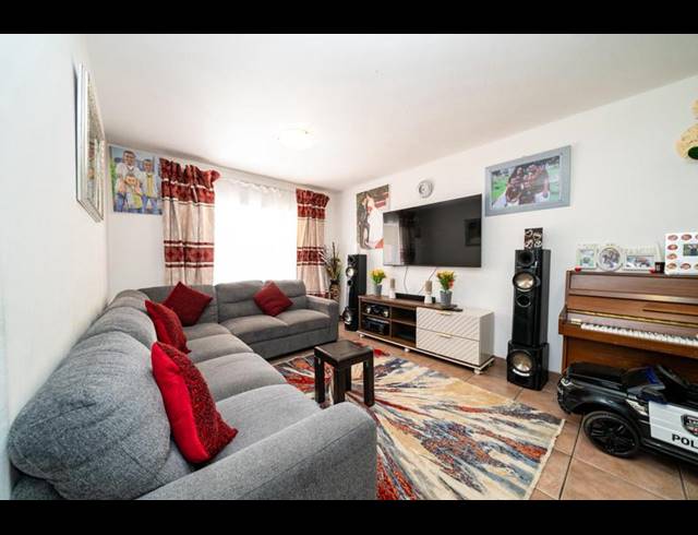 3 BEDROOM APARTMENT FOR SALE IN DINWIDDIE